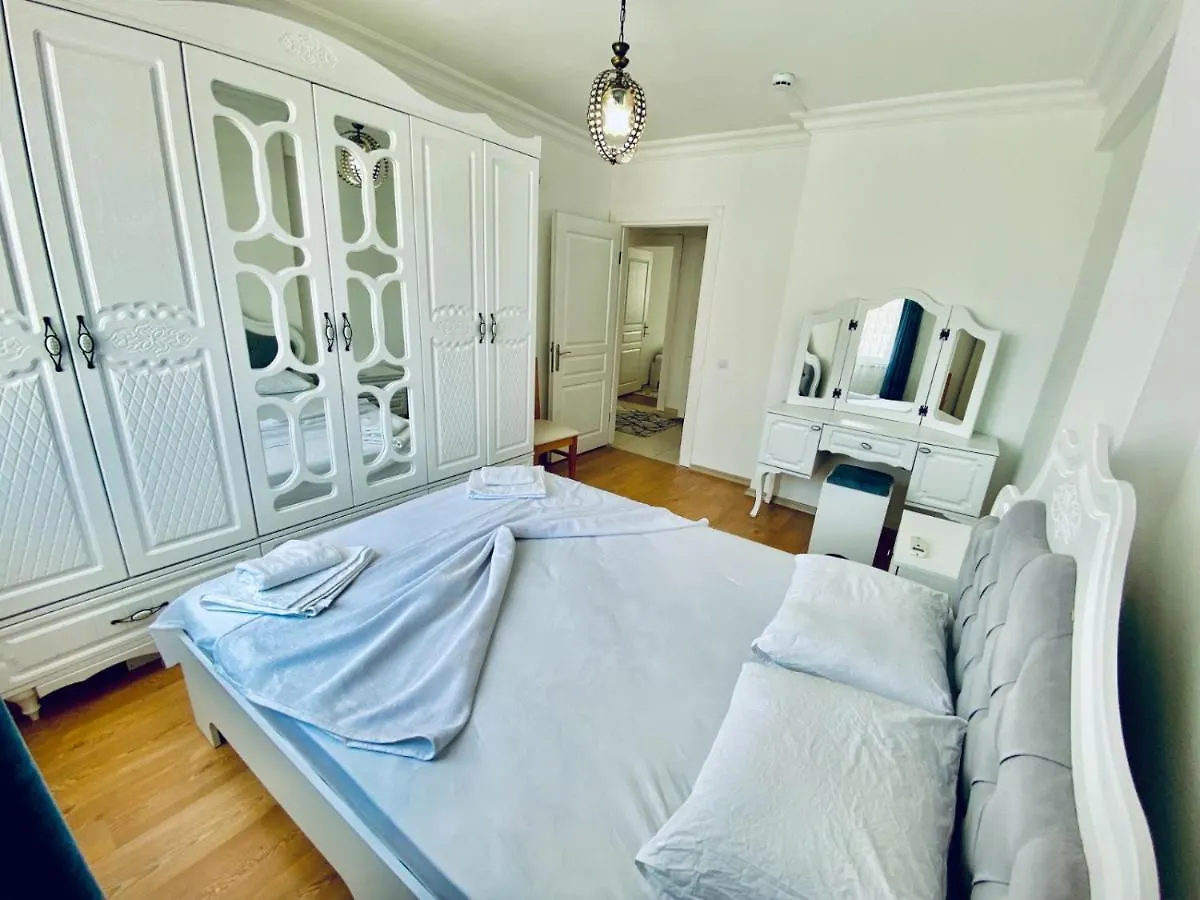 Konyaalti Furkan Family Apartment Antalya 0*,