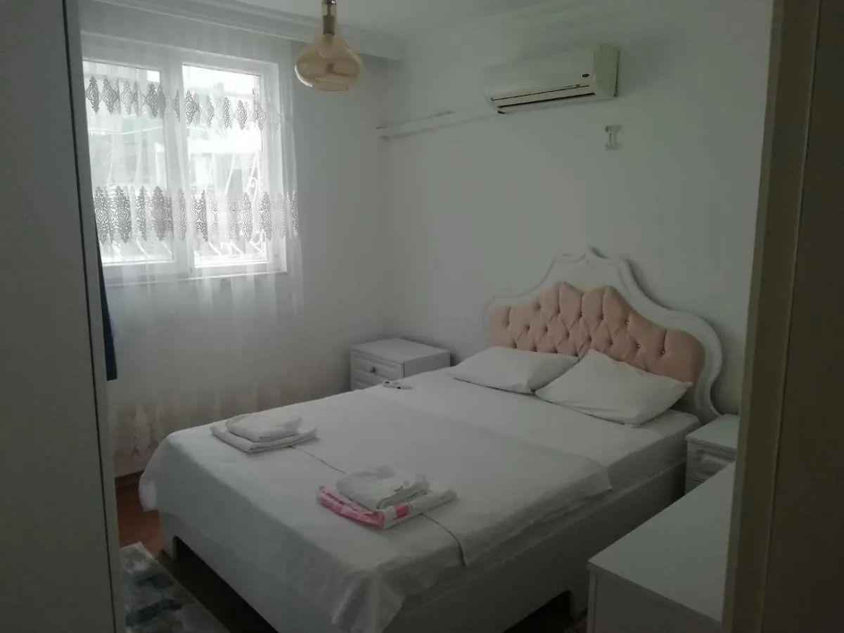 Konyaalti Furkan Family Apartment Antalya 0*,